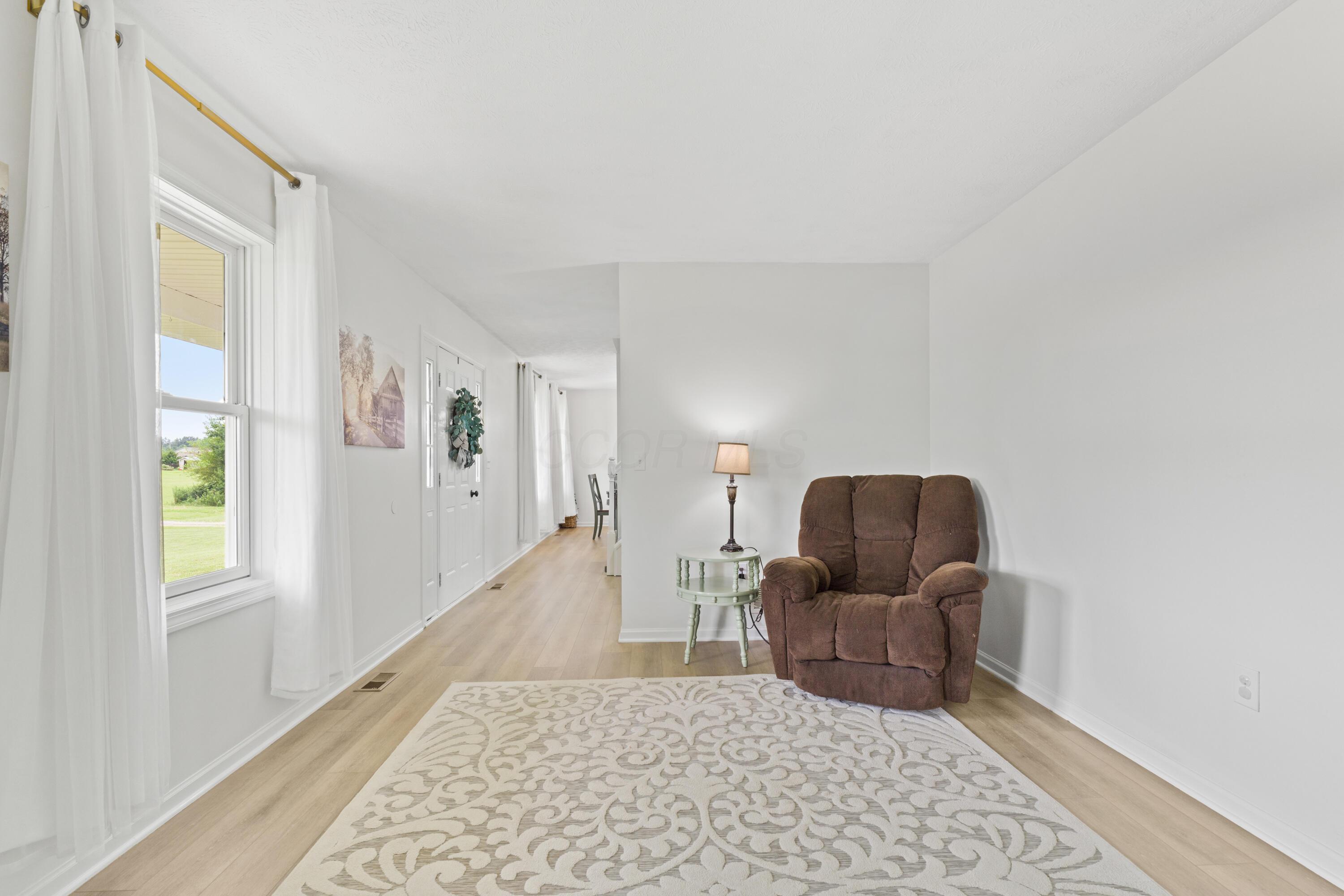 1172 Cambrian Road Cable, OH 43009 - Photo 17 of 80 Living Room