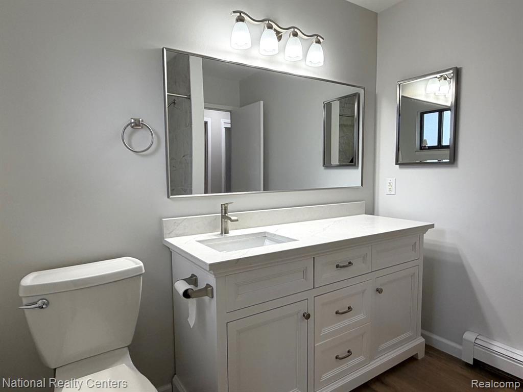 30010 Utica Road, Unit 16 Roseville, MI 48066 - Photo 8 of 13