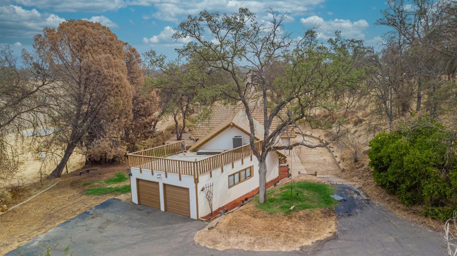 22235 Frontier Road Clovis, CA 93619 - Photo 30 of 31 Aerial photo of house from the main driveway.