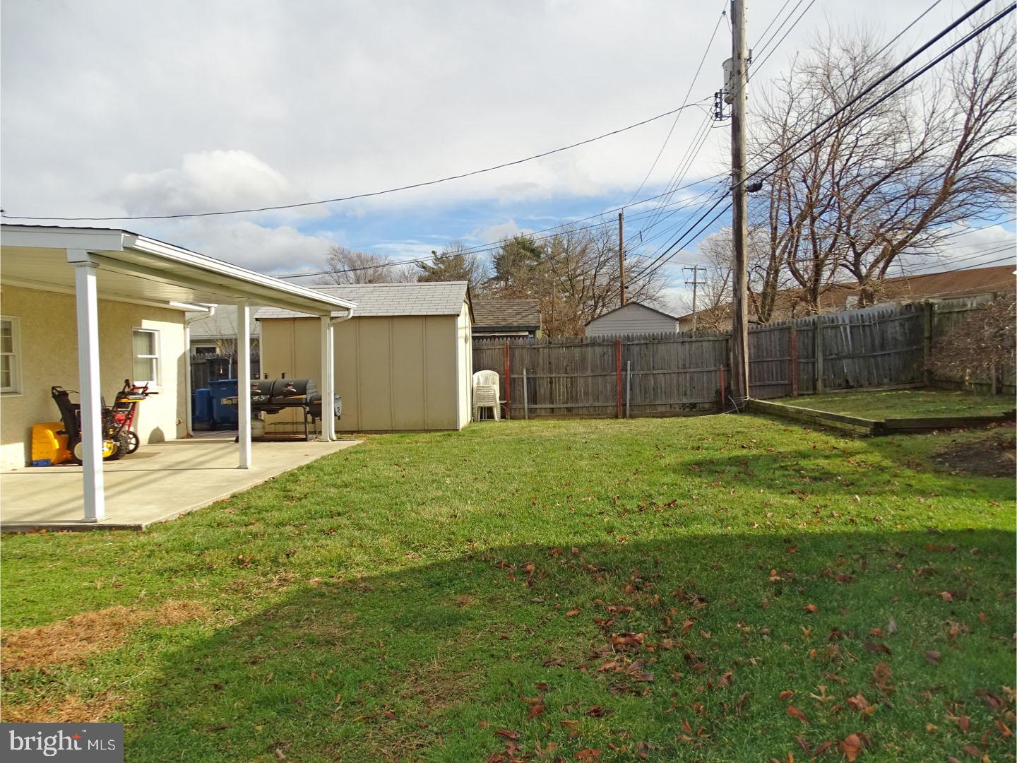 24 Idlewild Road Levittown, PA 19057 - Photo 23 of 24 Exterior Back