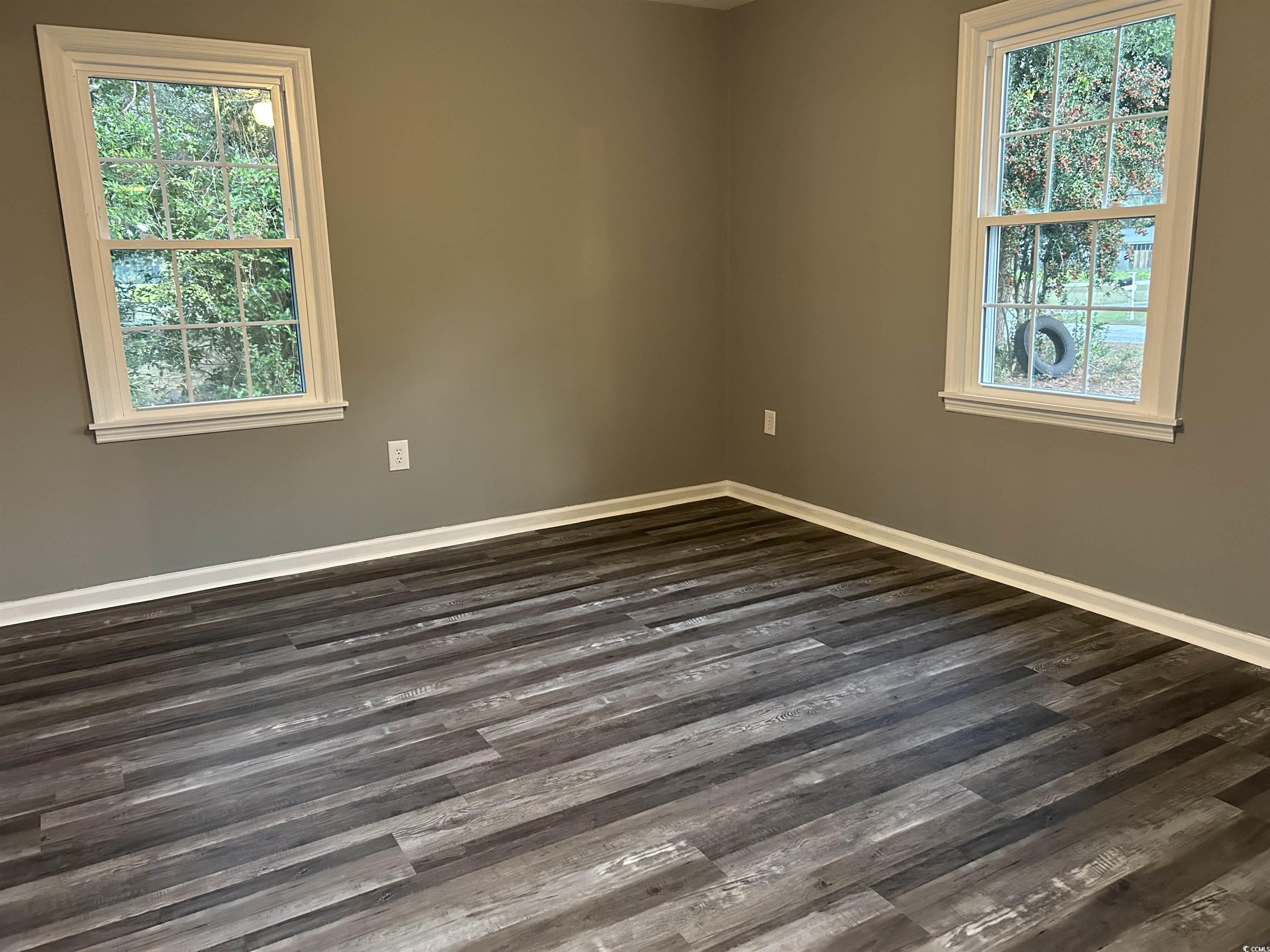404 East Richardson Avenue Hemingway, SC 29554 - Photo 11 of 26
