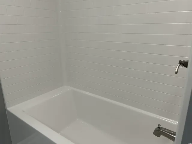 $209,000 | 404 East Richardson Avenue, Hemingway, SC 29554