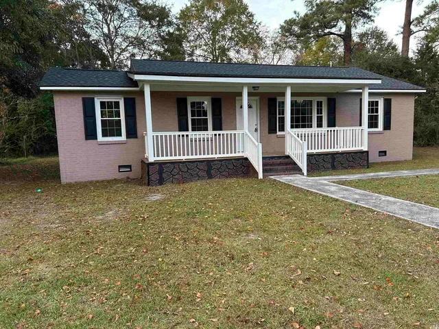 $209,000 | 404 East Richardson Avenue, Hemingway, SC 29554
