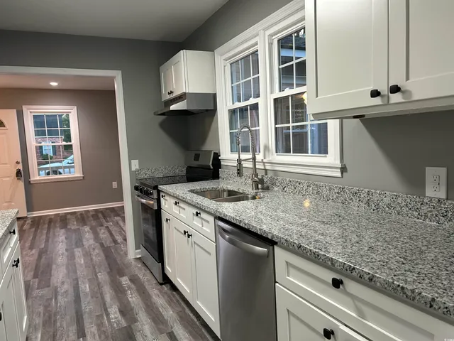 $209,000 | 404 East Richardson Avenue, Hemingway, SC 29554