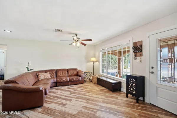 $599,000 | 2422 North 37th Street, Phoenix, AZ 85008