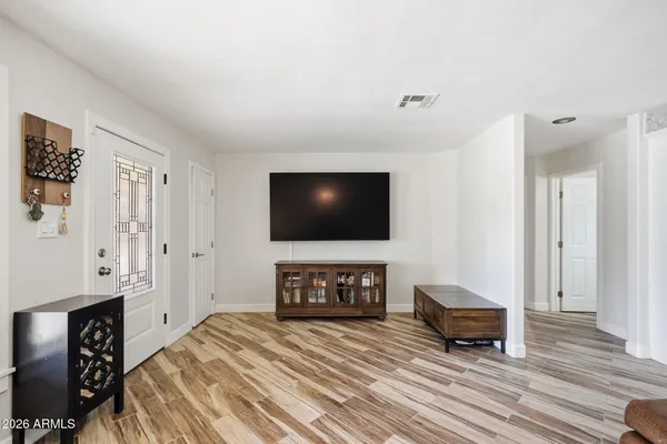 $599,000 | 2422 North 37th Street, Phoenix, AZ 85008