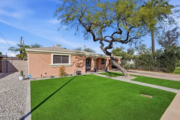 $599,000 | 2422 North 37th Street, Phoenix, AZ 85008