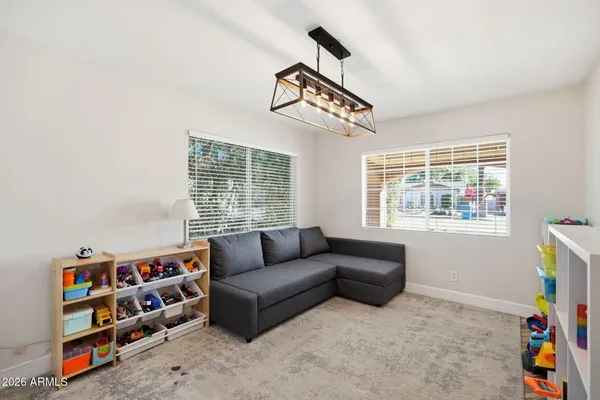 $599,000 | 2422 North 37th Street, Phoenix, AZ 85008