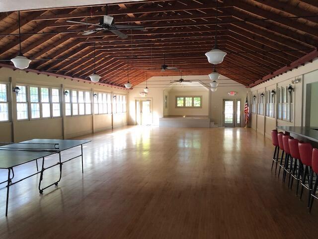 5848 Jackson Street Coloma, MI 49038 - Photo 10 of 11 20220130200353101591000000-o