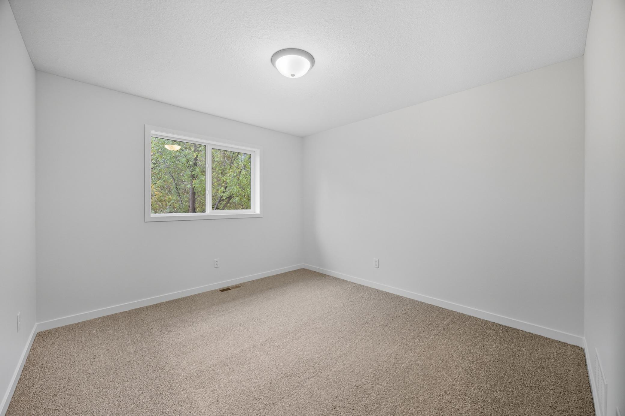4631 9th Street Northeast St. Cloud, MN 56304 - Photo 13 of 28