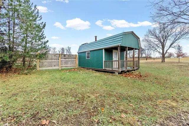 $270,000 | 8846 Highway 69, Cameron, MO 64429