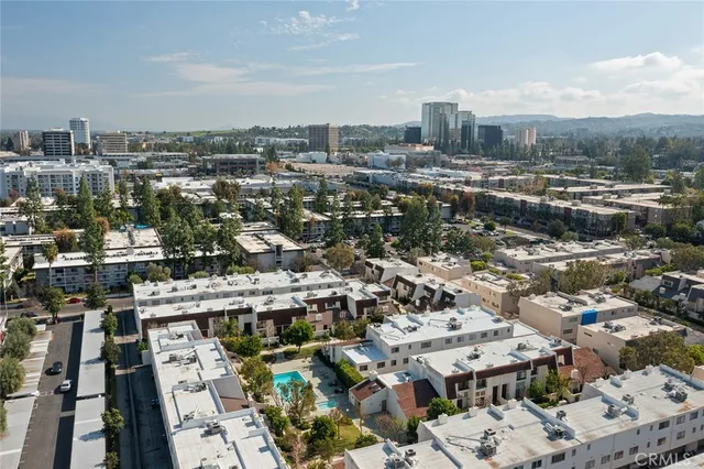 $565,000 | 6227 1/2 Randi Avenue, Woodland Hills, CA 91367