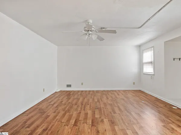 $195,000 | 2860 New Cut Road, Spartanburg, SC 29303