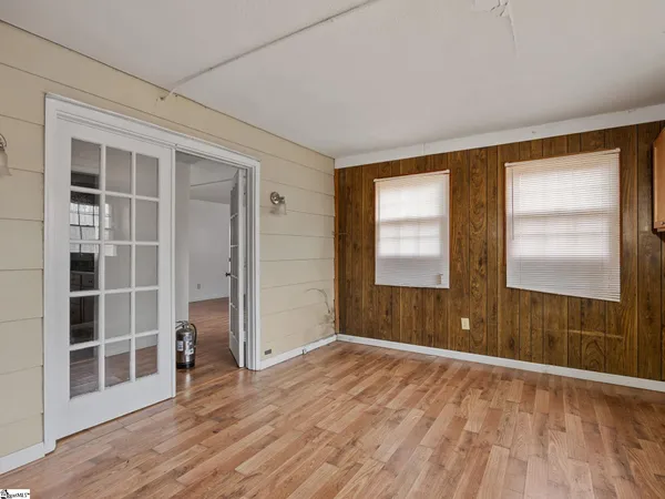 $195,000 | 2860 New Cut Road, Spartanburg, SC 29303