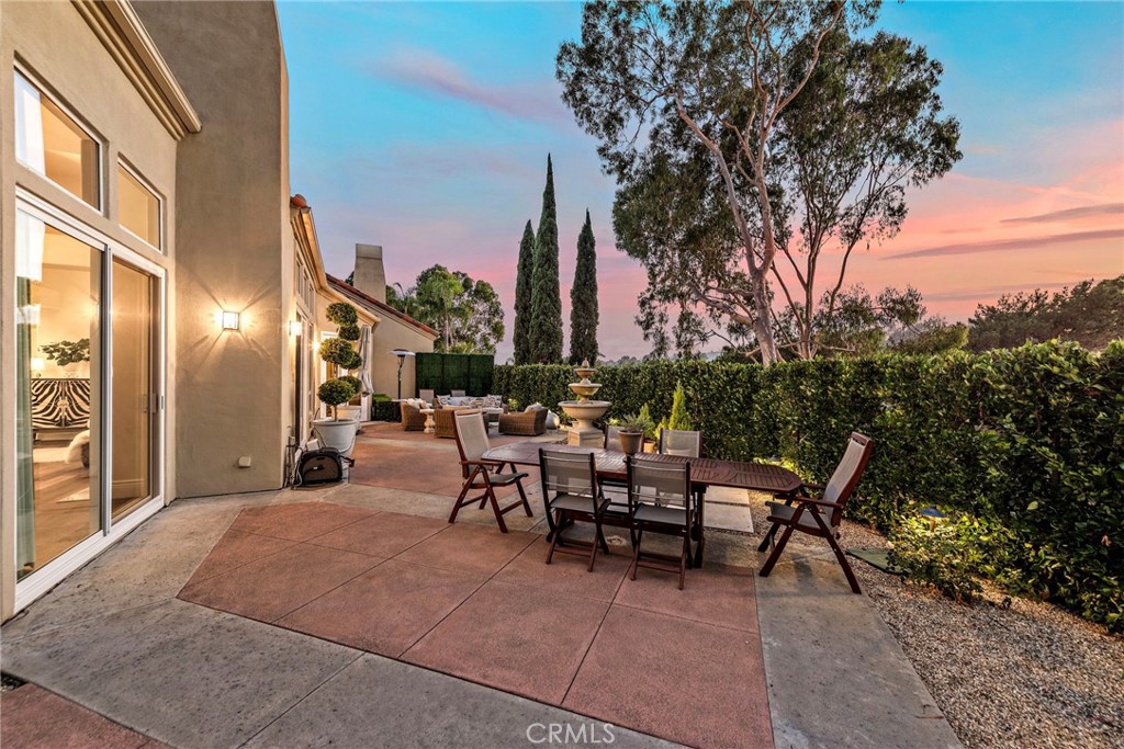 29 Siena Laguna Niguel, CA 92677 - Photo 9 of 46 Entertaining Area with the Sunset