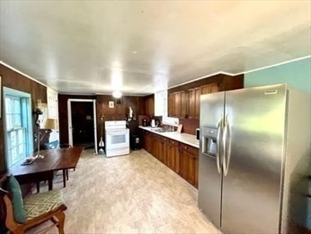 34 Wapping Road, Unit 1 Kingston, MA 02364 - Photo 4 of 23
