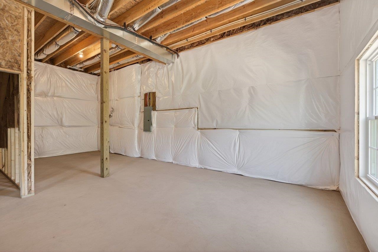 254 Locustdale Loop Shenandoah, VA 22849 - Photo 44 of 58 a view of small space