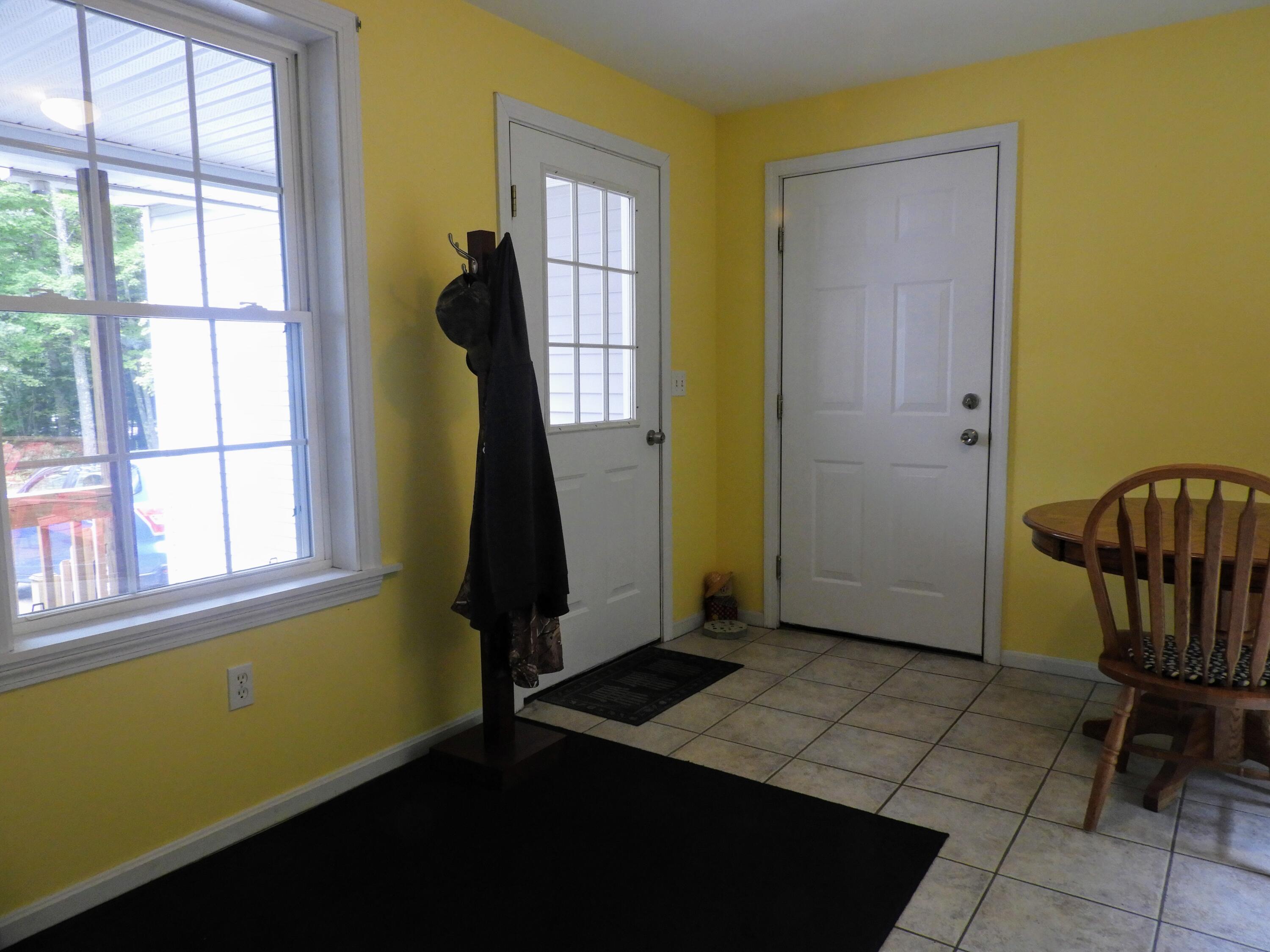 293 Branch Road Wells, ME 04090 - Photo 7 of 33 Mudroomtogarage
