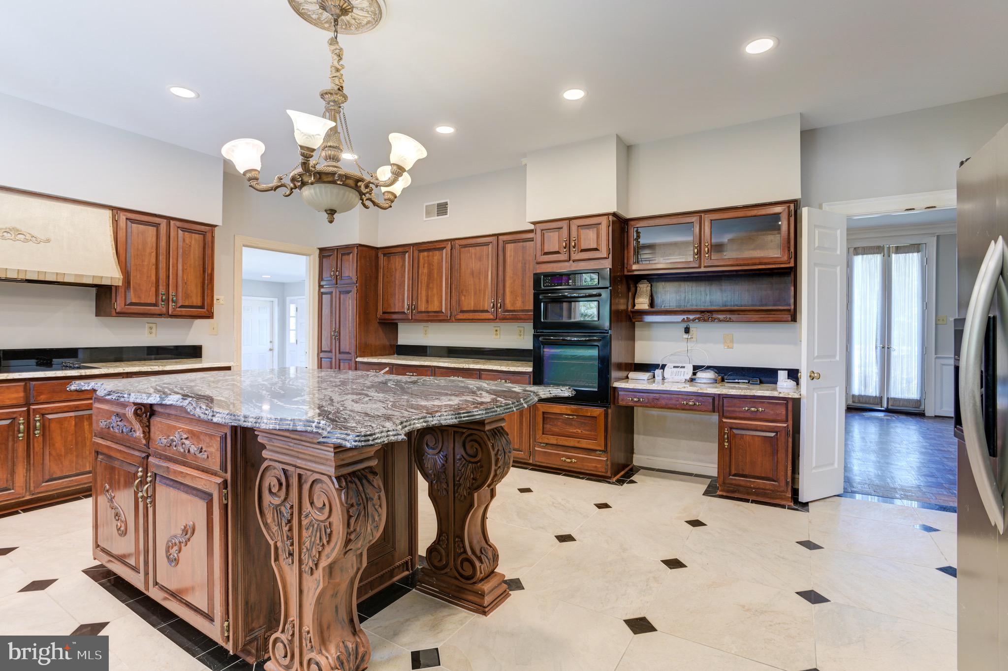 13030 River Road Potomac, MD 20854 - Photo 33 of 127