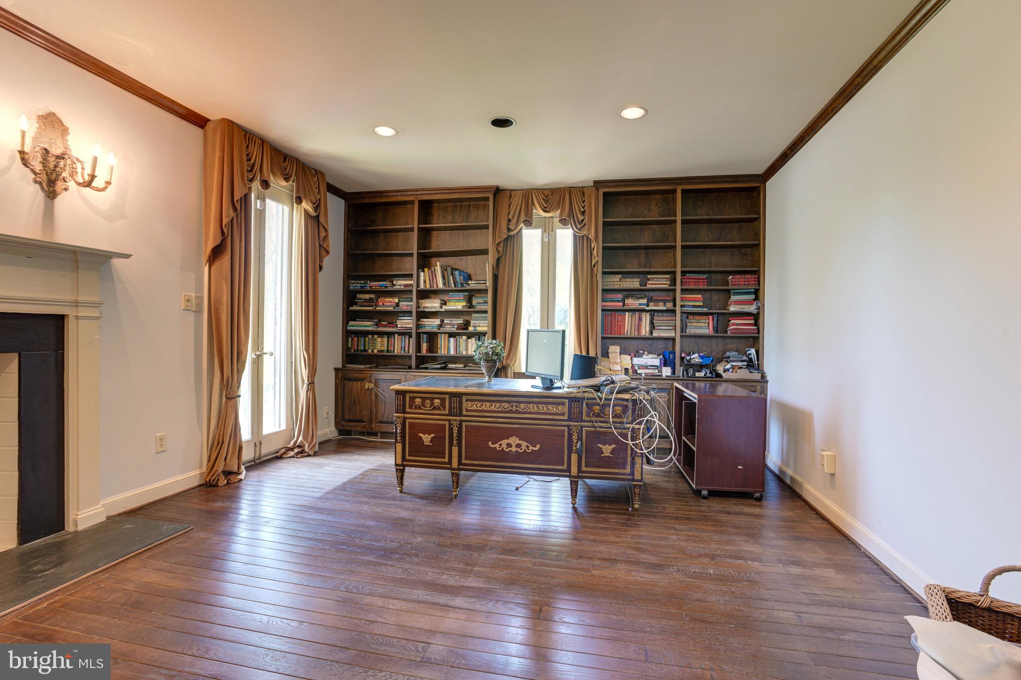 13030 River Road Potomac, MD 20854 - Photo 38 of 127