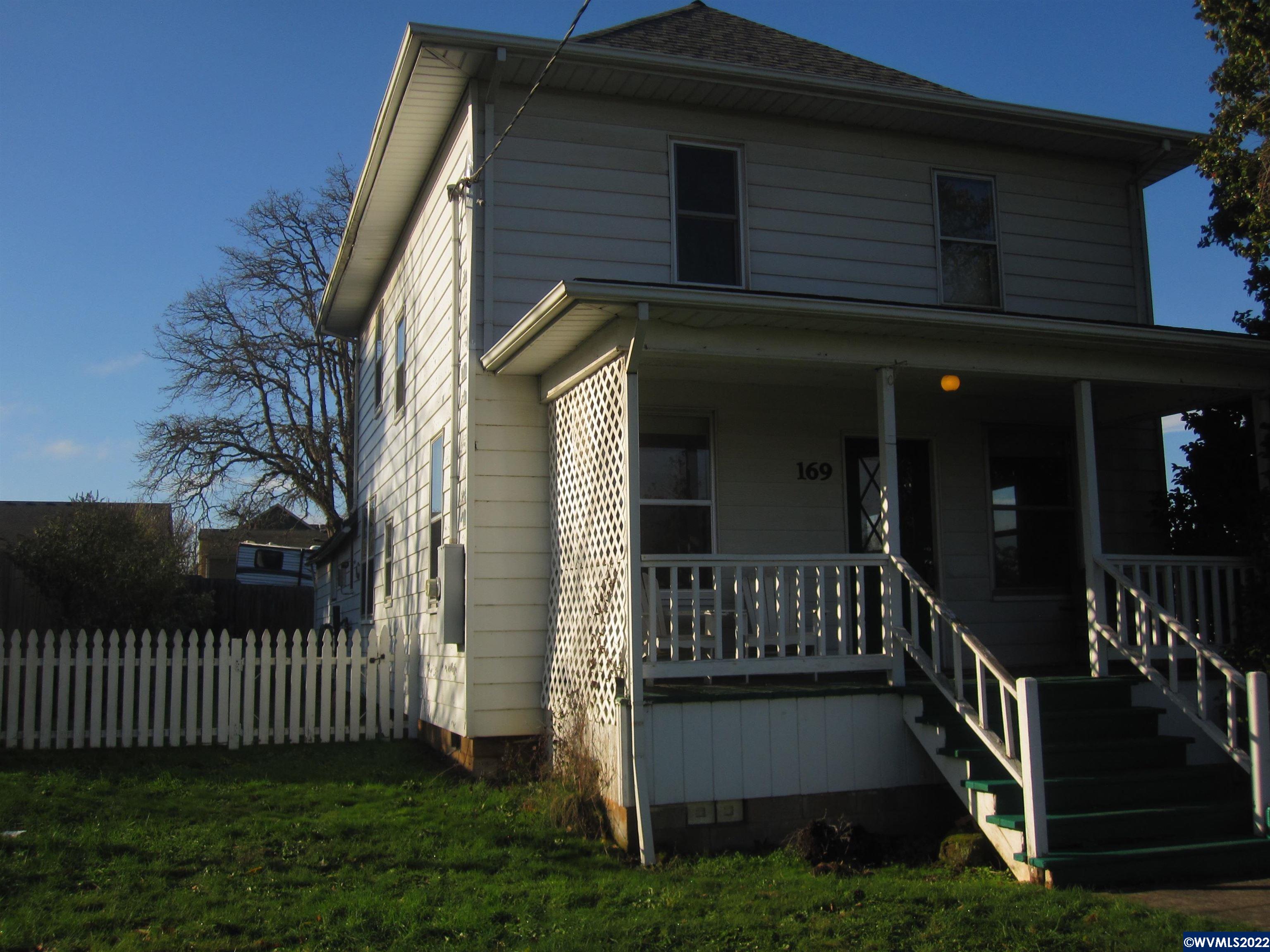 169 Steelhammer Road Silverton, OR 97381 - Photo 2 of 21 Gallery Image 2