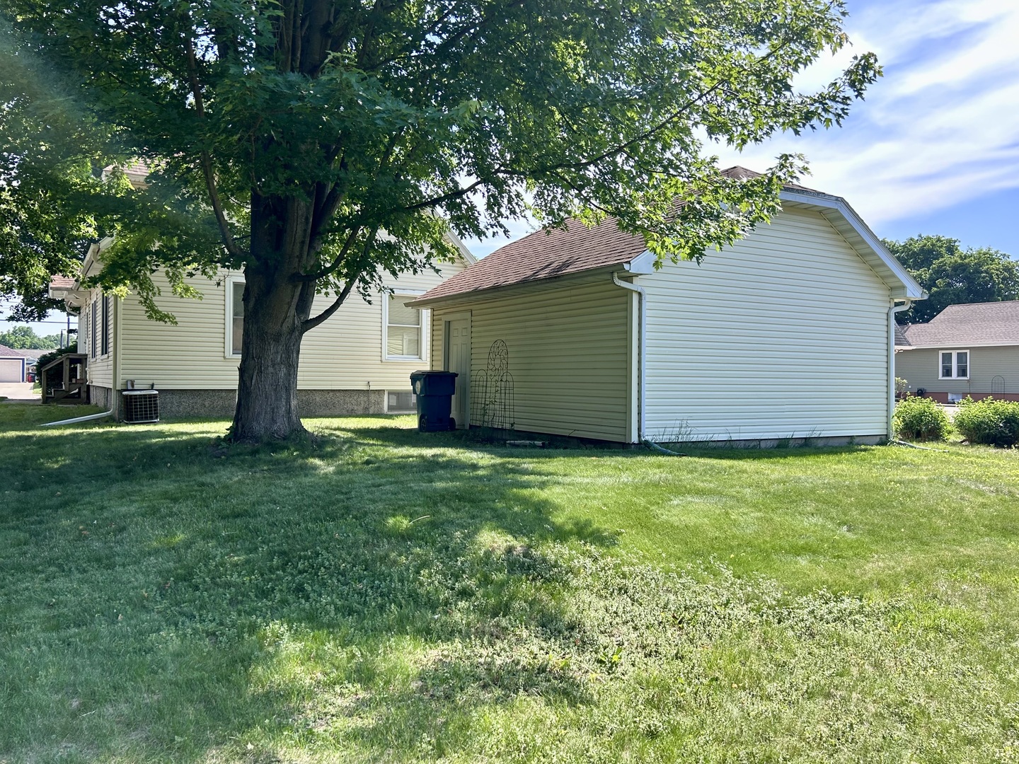 425 West Peru Street Princeton, IL 61356 - Photo 17 of 17