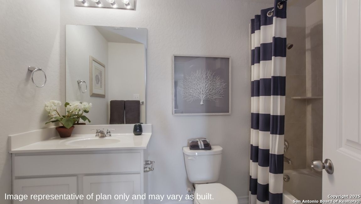 624 Fluted Shoals Cibolo, TX 78108 - Photo 19 of 38 a bathroom with a sink toilet and shower