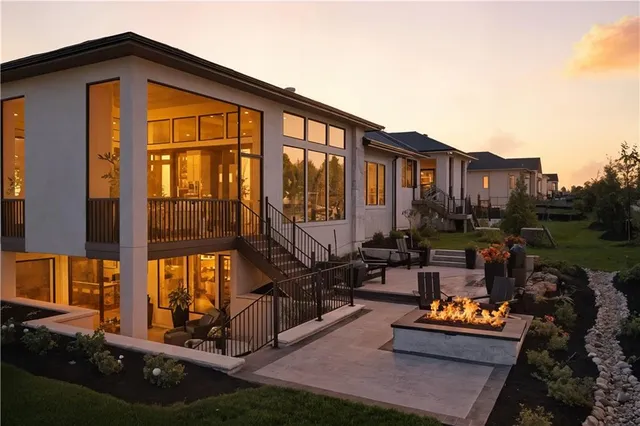 $2,195,000 | 3256 West 133rd Terrace, Leawood, KS 66209