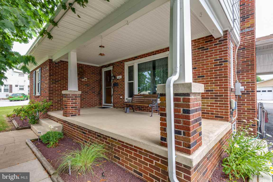 1046 Baltimore Street Hanover, PA 17331 - Photo 1 of 24 Gallery Image 1