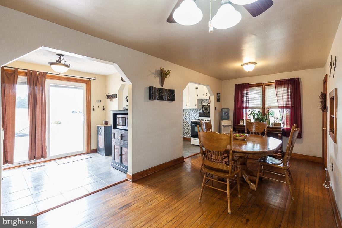 1046 Baltimore Street Hanover, PA 17331 - Photo 5 of 24 Gallery Image 5
