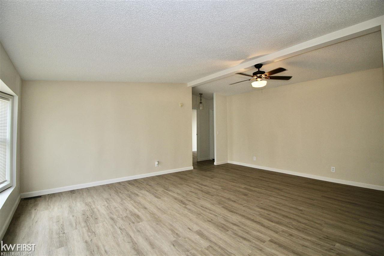 1096 East Frances Road Mount Morris, MI 48458 - Photo 7 of 25