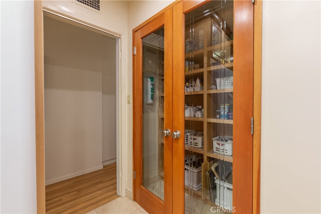 1401 Hackett Avenue Long Beach, CA 90815 - Photo 18 of 48 a view of an entryway