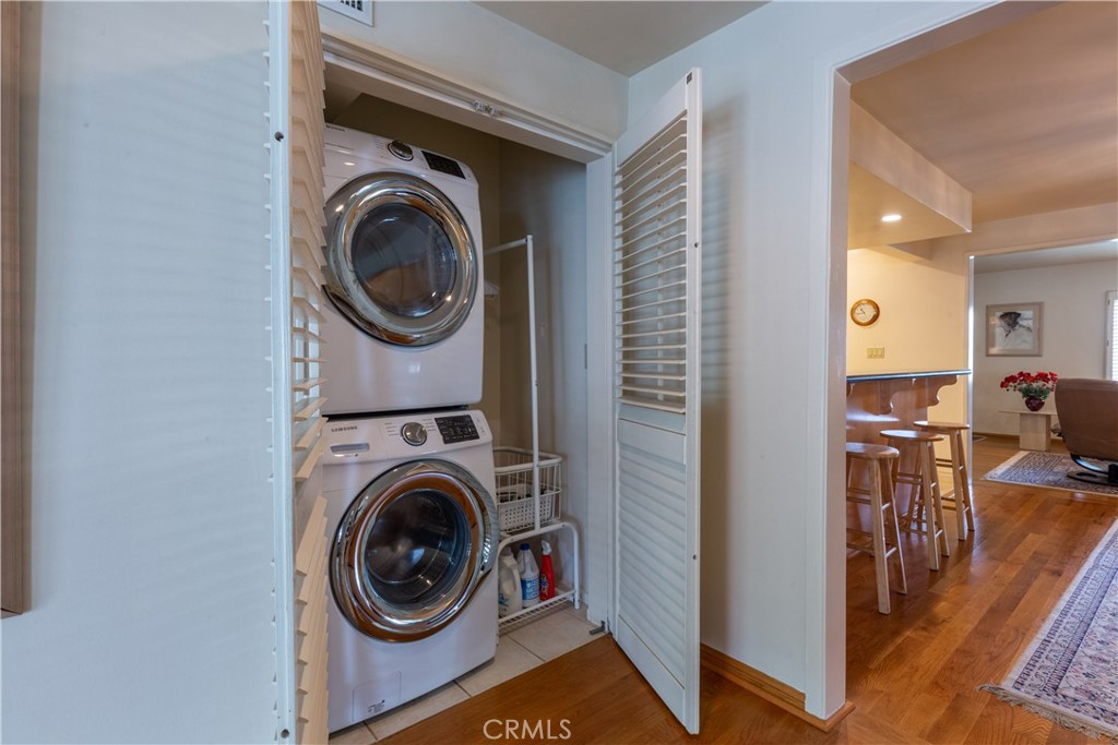 1401 Hackett Avenue Long Beach, CA 90815 - Photo 29 of 48 a view of a hallway with washer and dryer