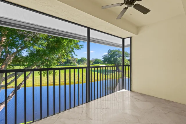 $275,000 | 451 Greensward Lane, Unit 201B, Delray Beach, FL 33445