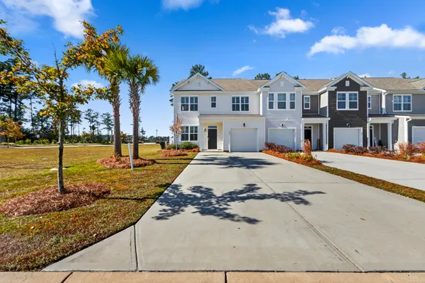 $2,250 | 605 Hilchot Drive, Summerville, SC 29486