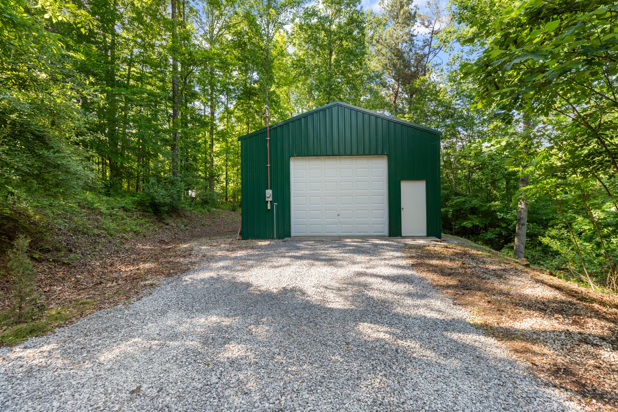 460 Kaiser Road Dickson, TN 37055 - Photo 3 of 26