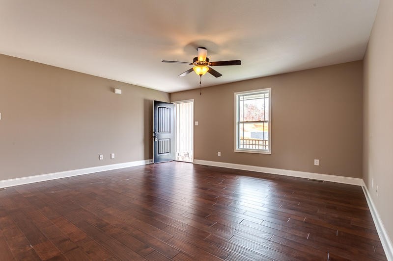 3416 Boulder Point Lane Powell, TN 37849 - Photo 6 of 35 Gallery Image 6