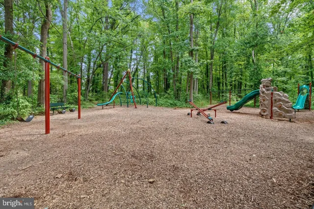 $3,000 | 4339 Cedarlake Court, Alexandria, VA 22309