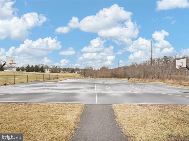 $3,000 | 4339 Cedarlake Court, Alexandria, VA 22309