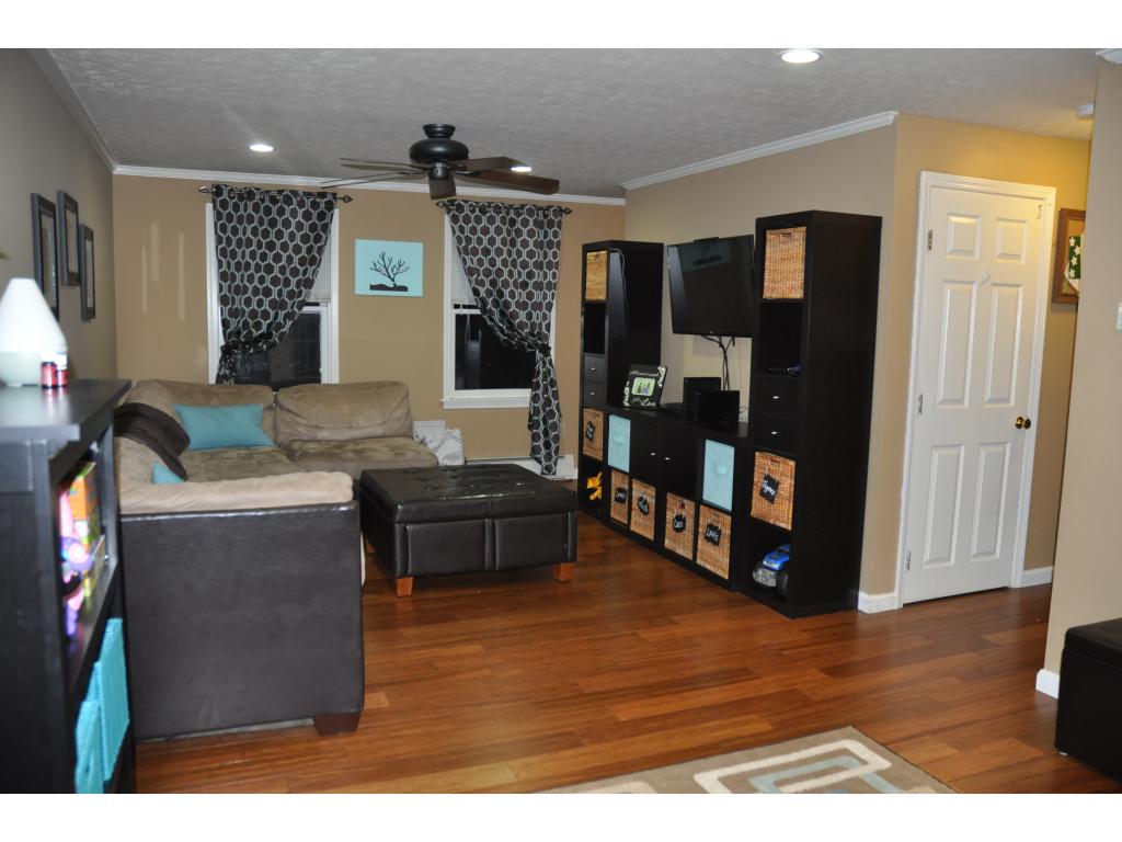 1060 Mammoth Road Manchester, NH 03104 - Photo 7 of 20