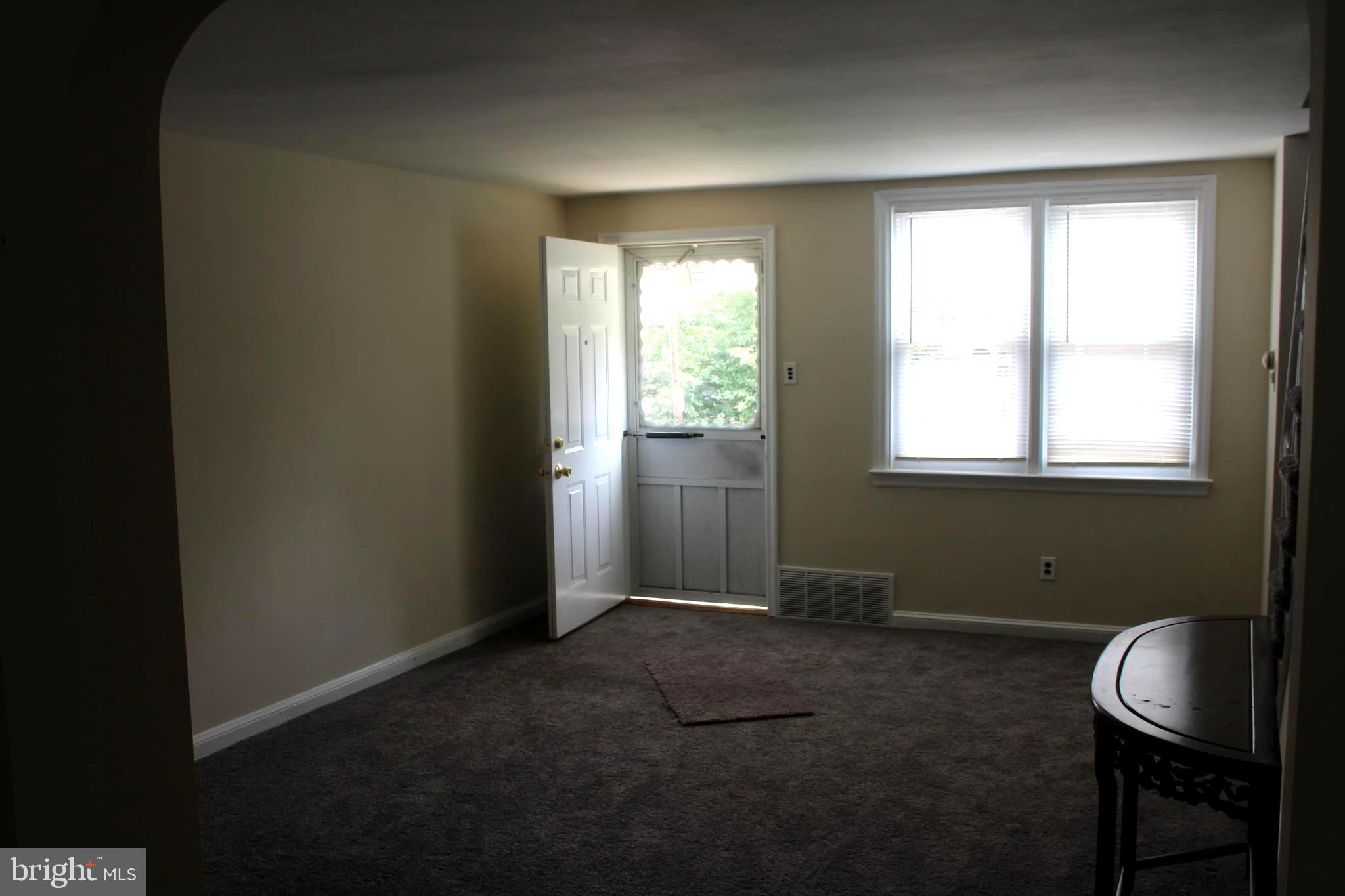 113 Branford Road Darby, PA 19023 - Photo 4 of 37 Gallery Image 4