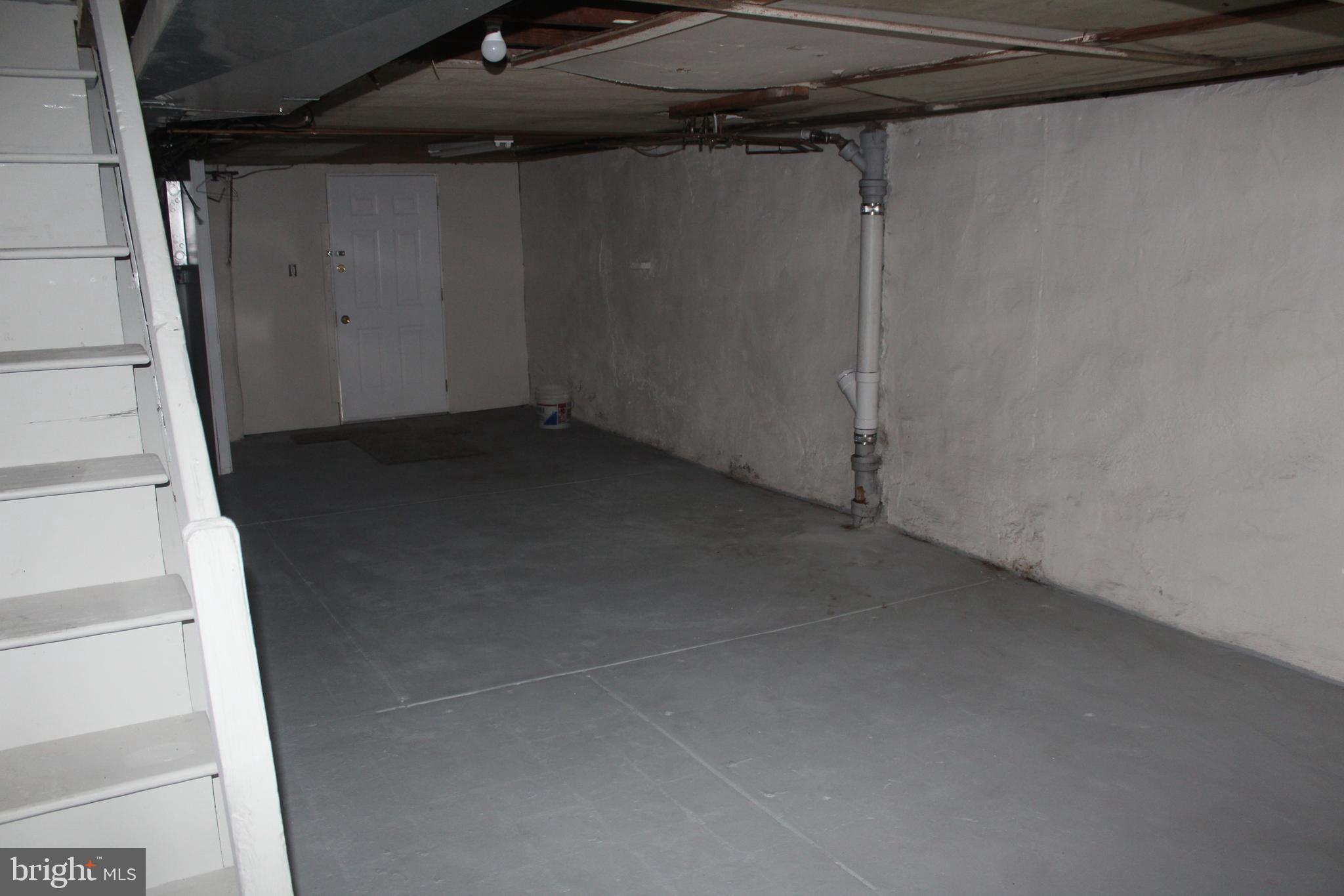 113 Branford Road Darby, PA 19023 - Photo 34 of 37 Gallery Image 34