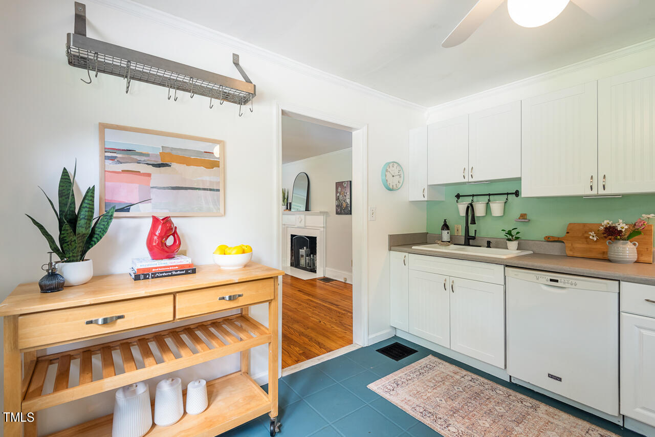 1802 Forest Road Durham, NC 27705 - Photo 20 of 48 26