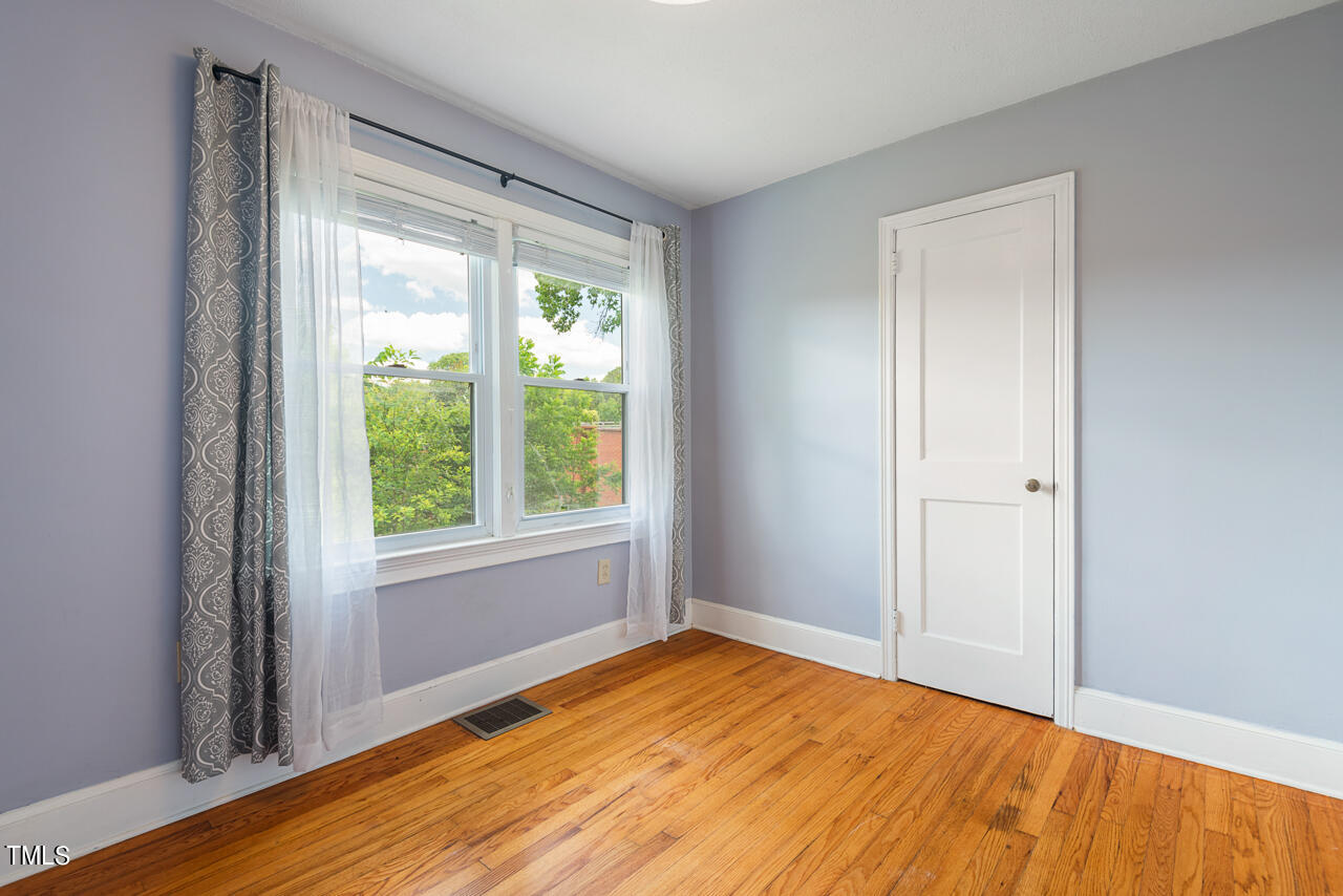 1802 Forest Road Durham, NC 27705 - Photo 28 of 48 37