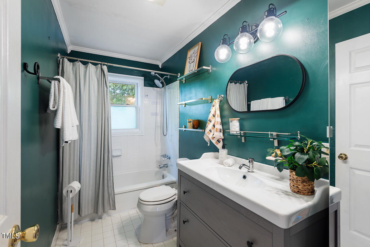 1802 Forest Road Durham, NC 27705 - Photo 29 of 48 38