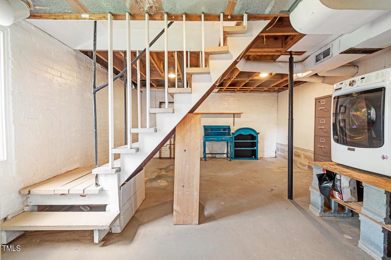 1802 Forest Road Durham, NC 27705 - Photo 33 of 48 46