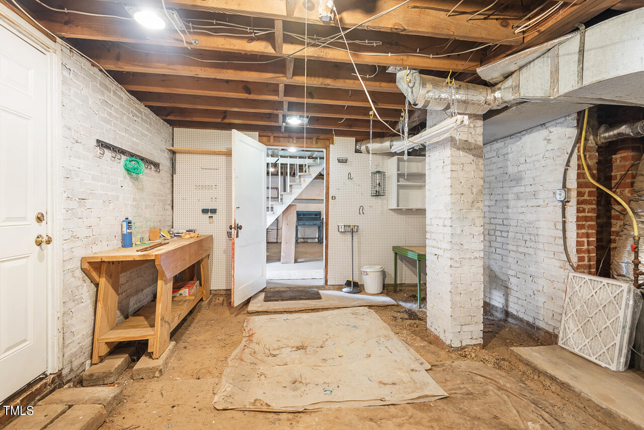 1802 Forest Road Durham, NC 27705 - Photo 36 of 48 48