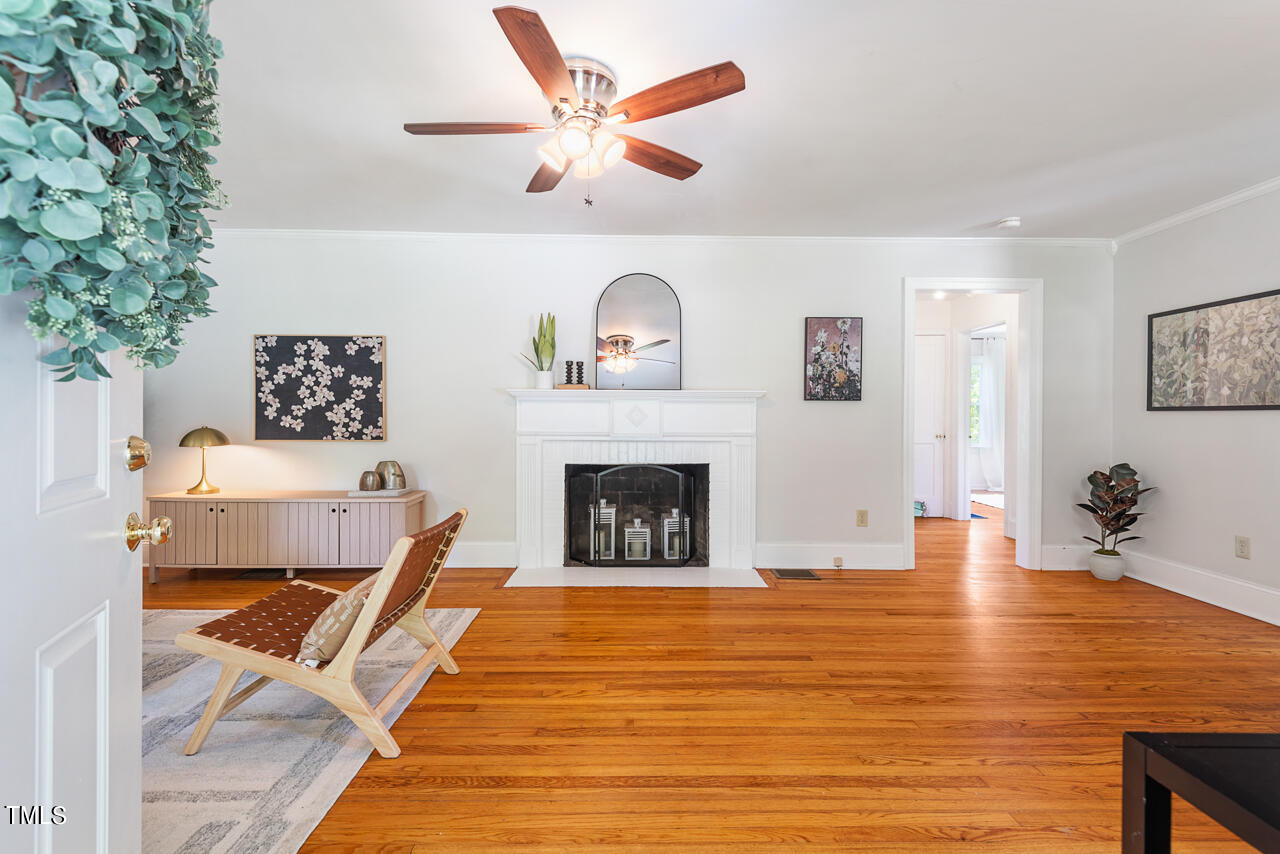 1802 Forest Road Durham, NC 27705 - Photo 4 of 48 06