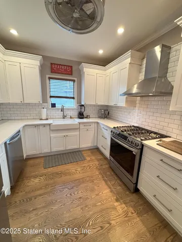 $1,299,900 | 199 Willowbrook Road | Westerleigh