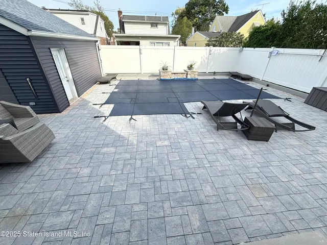 $1,299,900 | 199 Willowbrook Road | Westerleigh